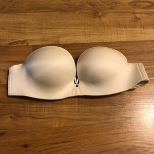 NWT Victoria Secret Bombshell strapless bra